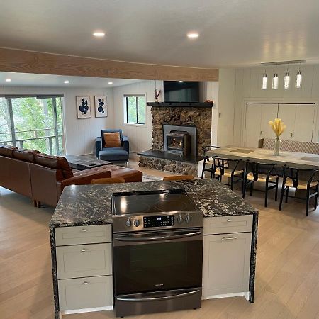 The River House Grants Pass Exterior foto