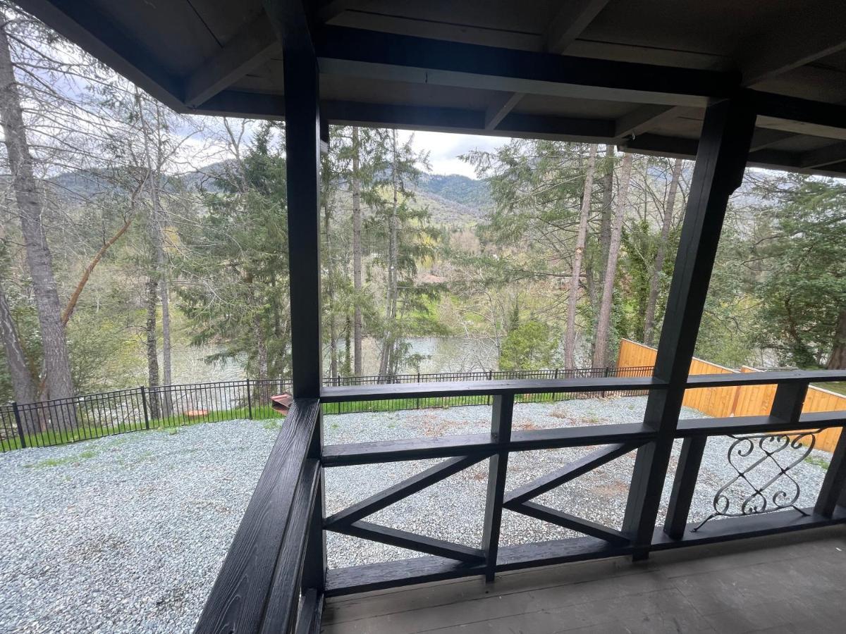 The River House Grants Pass Exterior foto